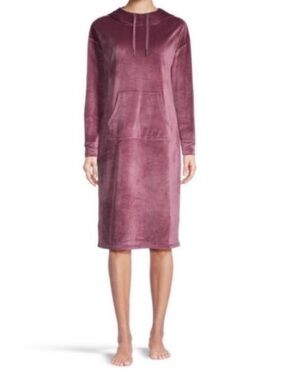 Denver Hayes Women's Velour Plush Hooded Night Shirt